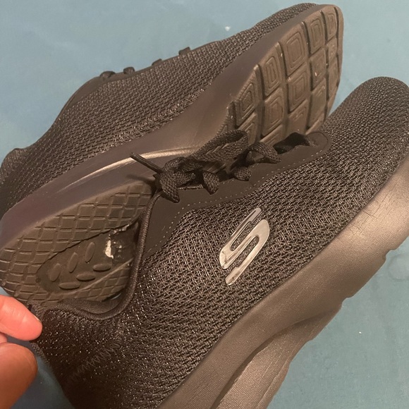 SKECHERS- MEMORY FOAM - Picture 9 of 9